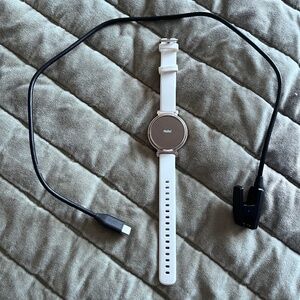 Garmin Lily 2 35 mm cream gold/coconut